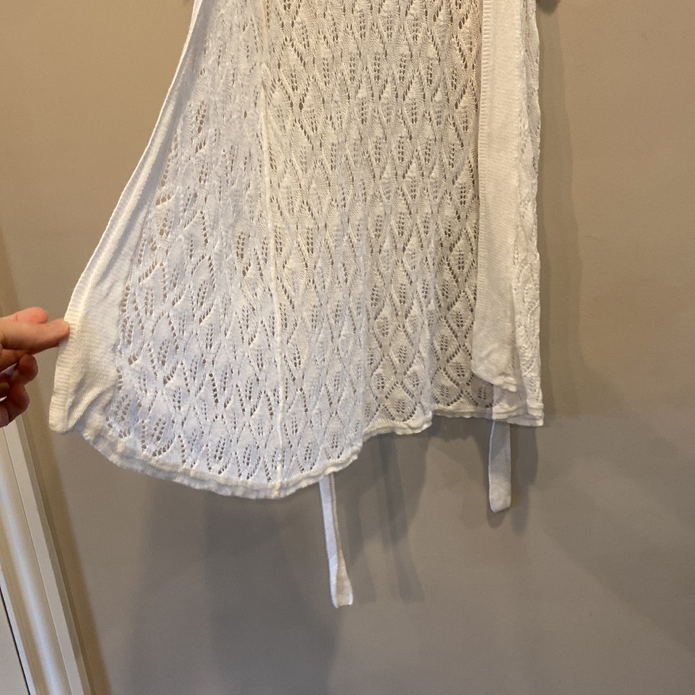 Outback Red, from The Limited long white lacy tied cardigan - Picture 4 of 8
